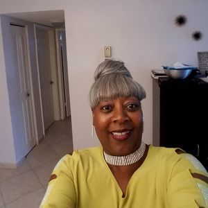 Meet your Posher, Doris